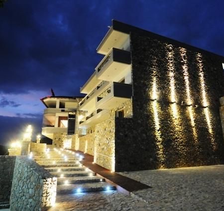 Philippeio Hotel Krinidhes Bagian luar foto