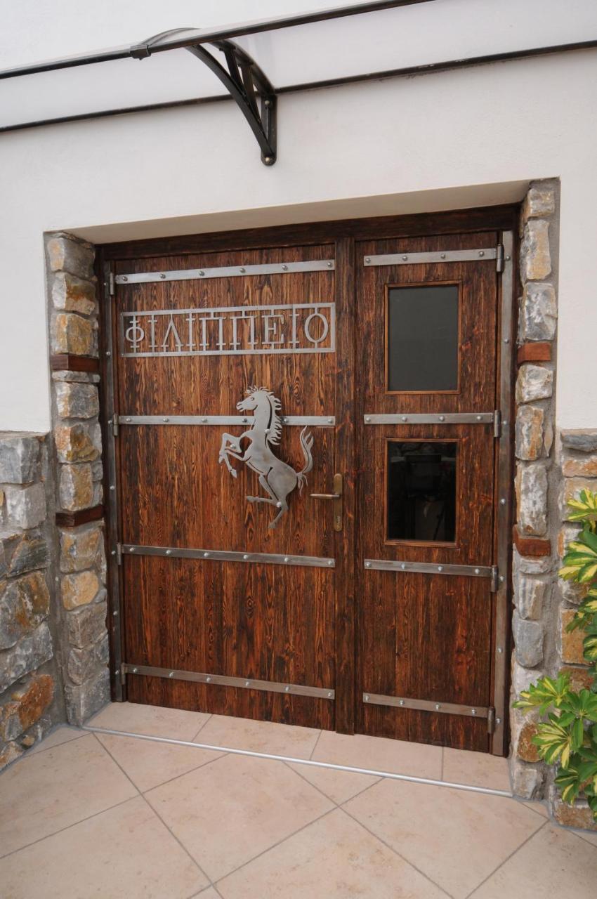 Philippeio Hotel Krinidhes Bagian luar foto